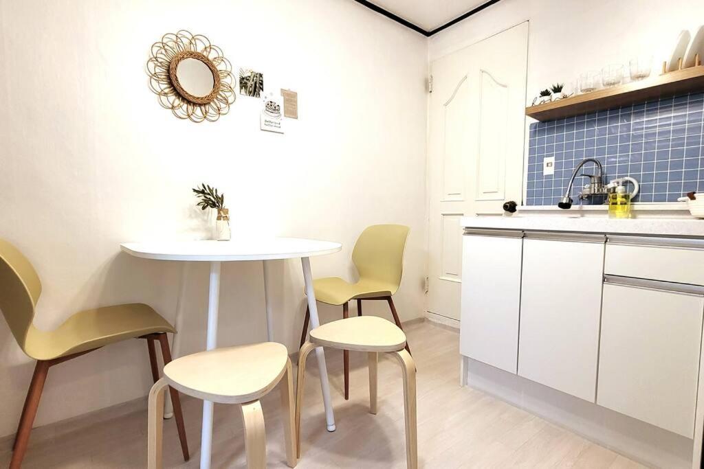 홍대 # H101 Apartment